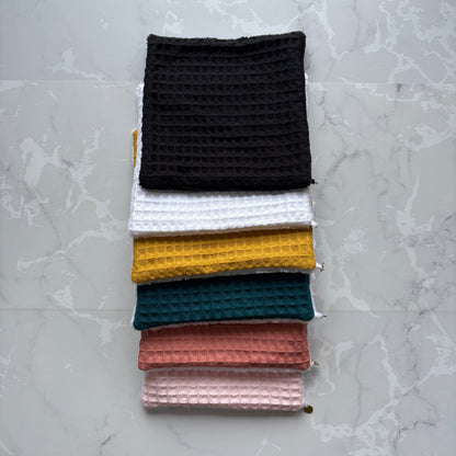 lingettes réutilisables différentes couleurs en éponge bambou et nid d'abeille